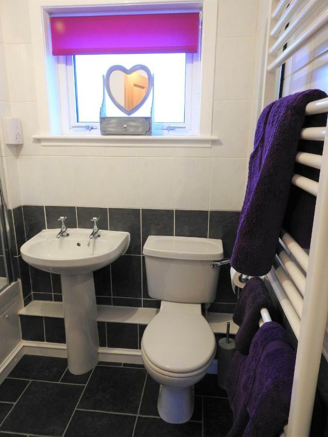 Stornoway Self Catering Apartment Exterior photo